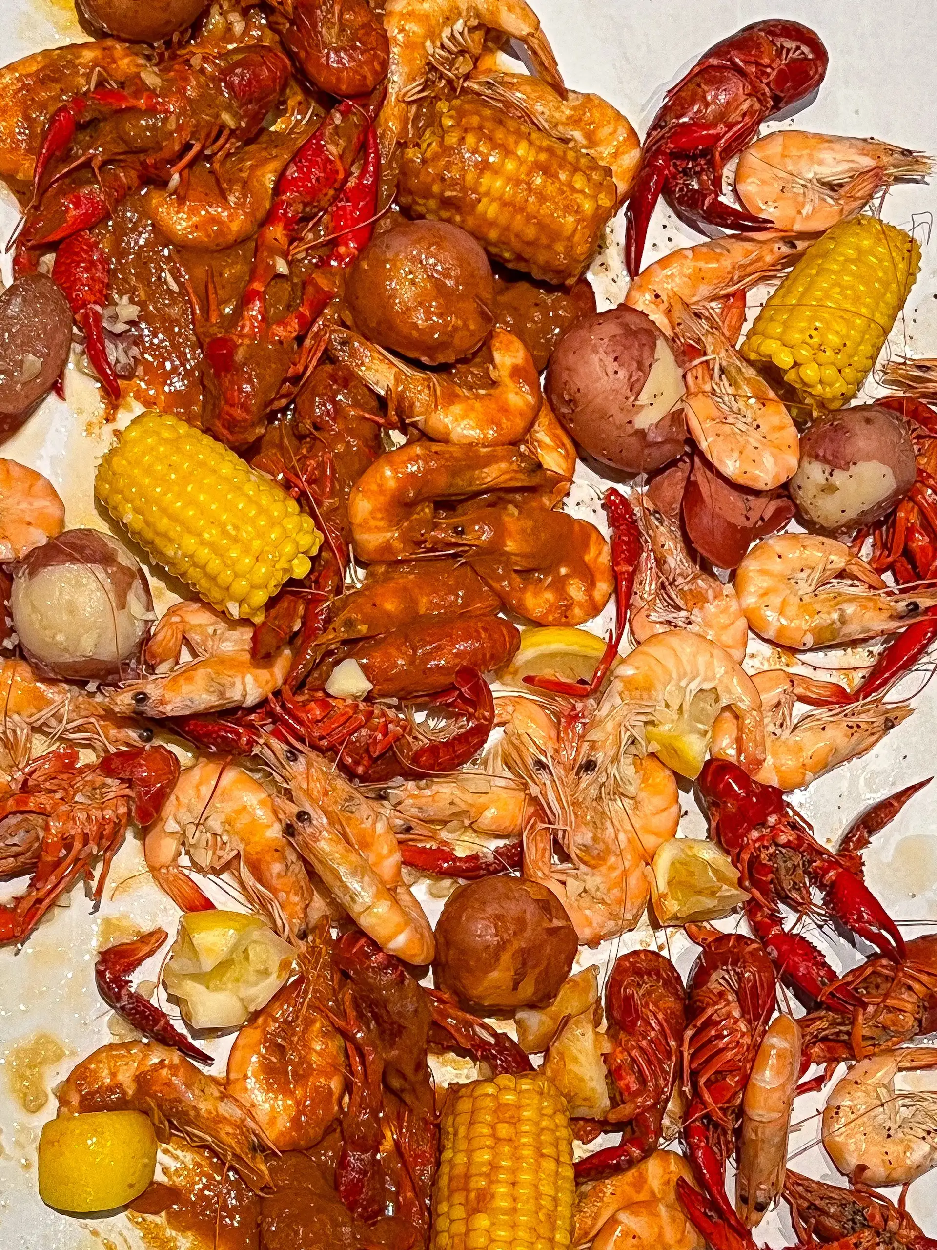 The Bucket Crab & Crawfish